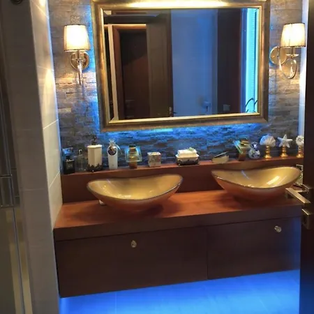 Luxurious 2Bd Flat With Palamidi Fortress View