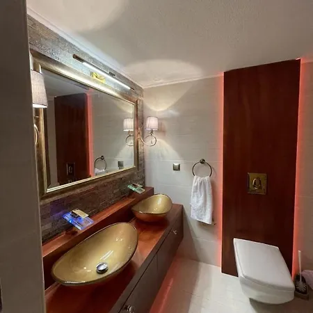 Luxurious 2Bd Flat With Palamidi Fortress View Nauplie